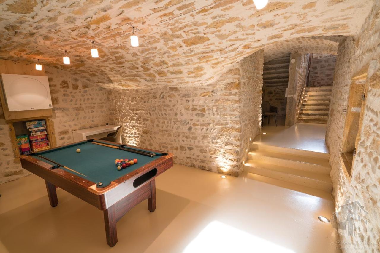 Le Relais Des Dames Bed and Breakfast Neuville-sur-Saône Exteriör bild