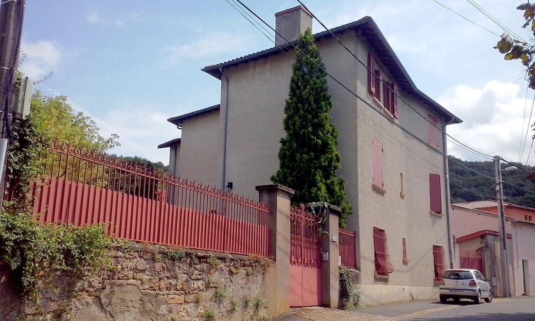 Le Relais Des Dames Bed and Breakfast Neuville-sur-Saône Exteriör bild