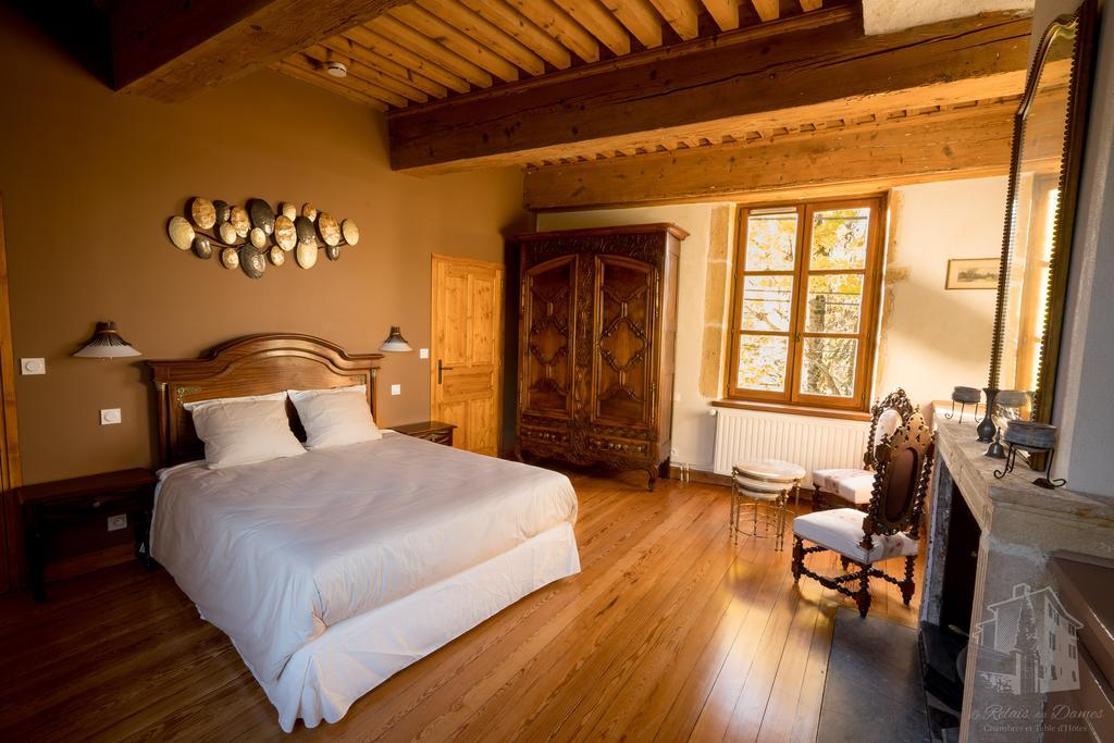 Le Relais Des Dames Bed and Breakfast Neuville-sur-Saône Exteriör bild
